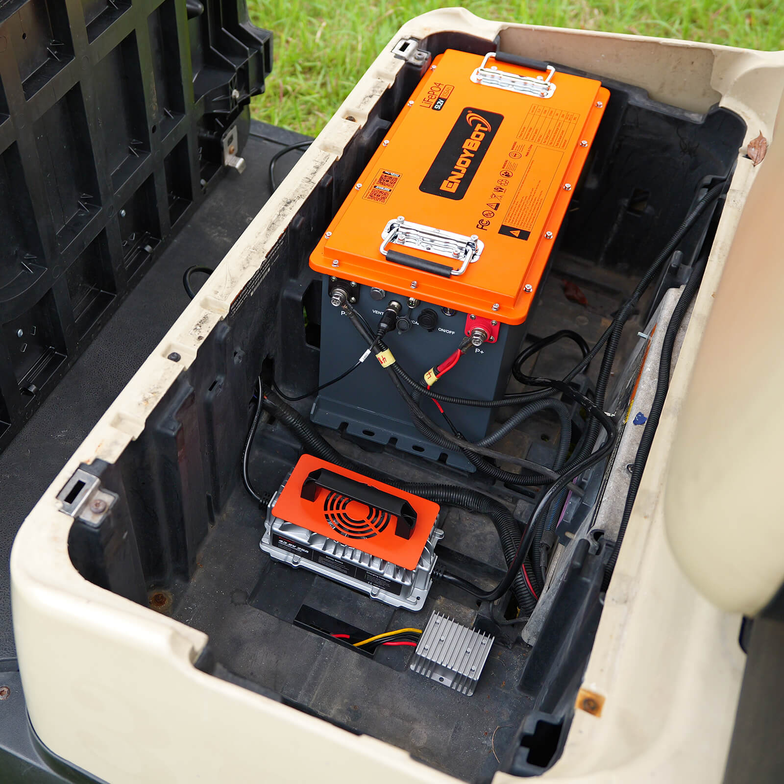 Enjoybot 48V (51.2V) 105AH Lithium Golf Cart Battery Conversion Kit with Bluetooth, 200A BMS, All-in-one Kit